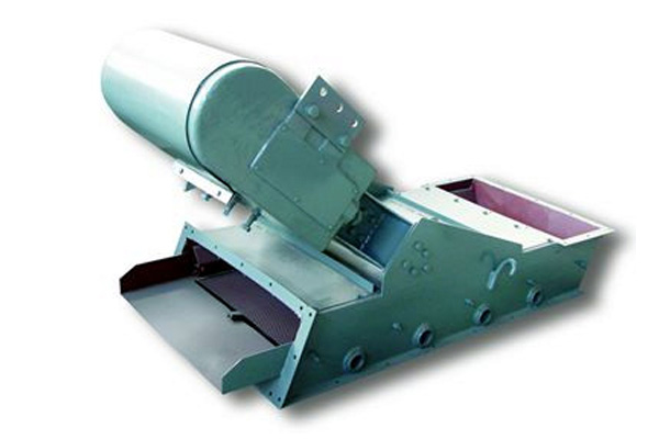 Electromagnetic vibrating screen